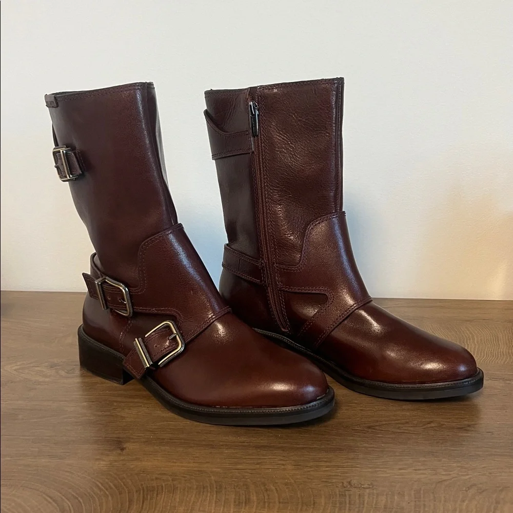 Vince Camuto Mayne Bootie Red/Brown US 8